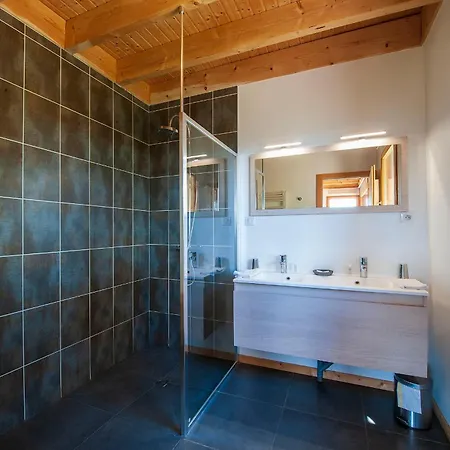 Les De La Marcairie Alpstuga *